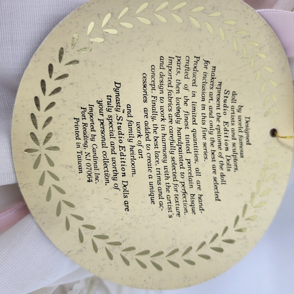 Studio Editions by Dynasty Tricia Porcelain Doll Limited Edition New With COA - Picture 15 of 15